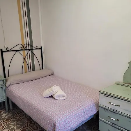 L´amparo -3 Espigas- Categoría Superior-15 Personas Casa rural